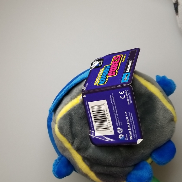 Bundle of 3 Kawaii Cubes plushies ( Batman, Joker, Superman) - Picture 8 of 9